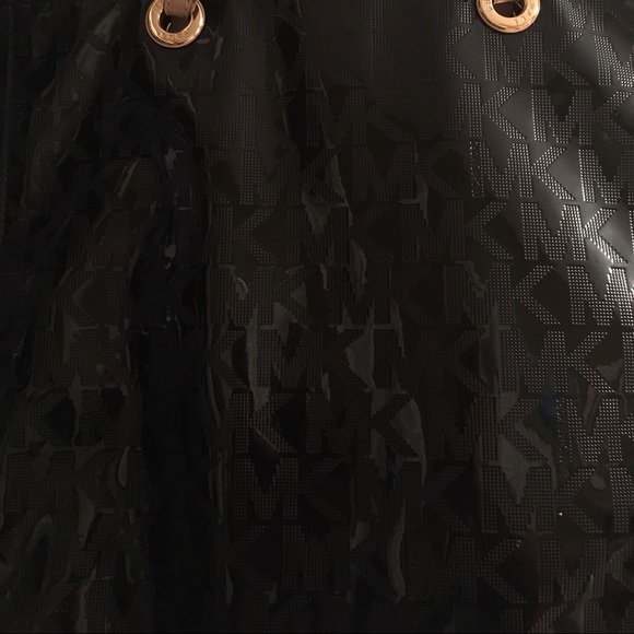 Michael Kors Black Monogram Handbag - Picture 2 of 4